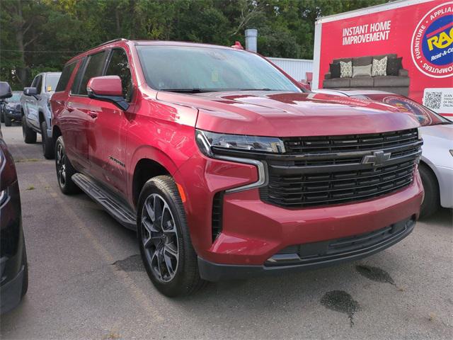 2023 Chevrolet Suburban 4WD RST