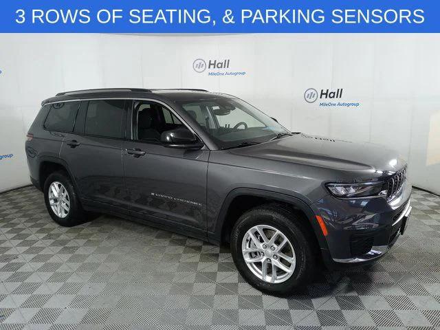 2023 Jeep Grand Cherokee L Laredo 4x2