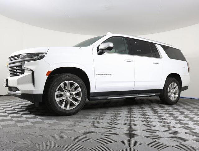 2023 Chevrolet Suburban 4WD Premier