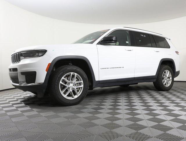 2023 Jeep Grand Cherokee L Laredo 4x2