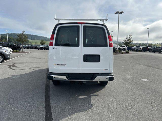 2025 Chevrolet Express Cargo Van RWD 2500 Regular Wheelbase WT