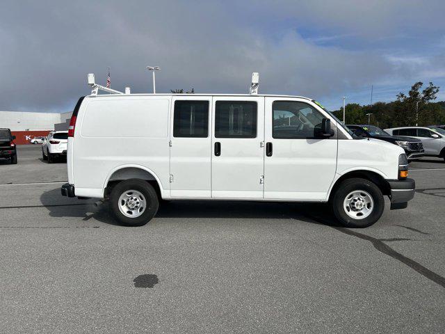 2025 Chevrolet Express Cargo Van RWD 2500 Regular Wheelbase WT