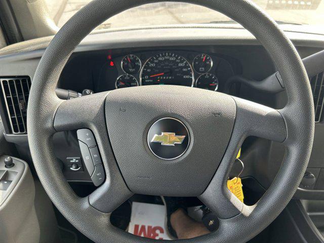 2025 Chevrolet Express Cargo Van RWD 2500 Regular Wheelbase WT