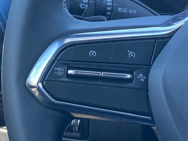 2025 Chevrolet Equinox LT 2