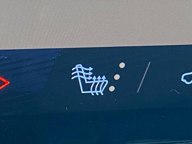 2025 Chevrolet Equinox LT 2