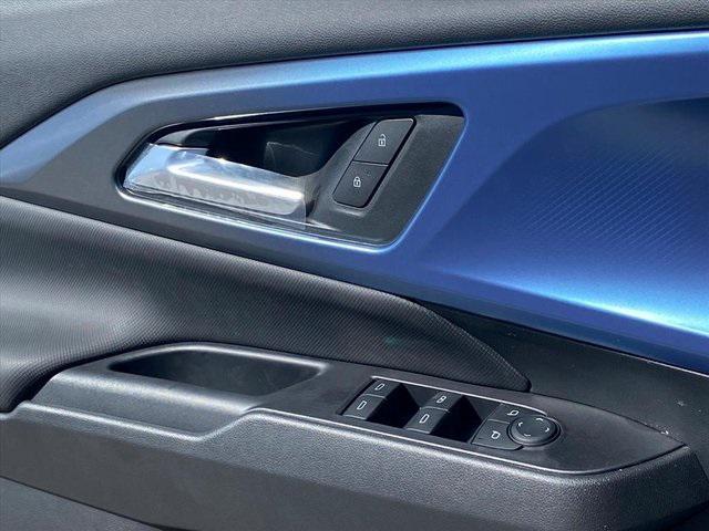 2025 Chevrolet Equinox LT 2