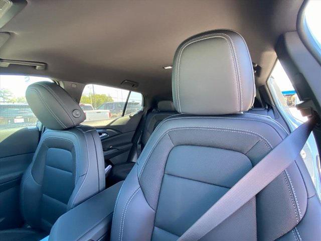 2025 Chevrolet Equinox LT 2