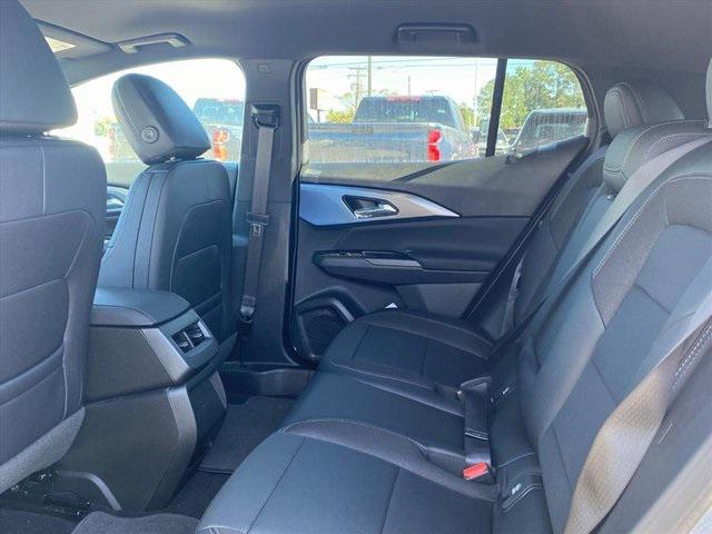 2025 Chevrolet Equinox LT 2