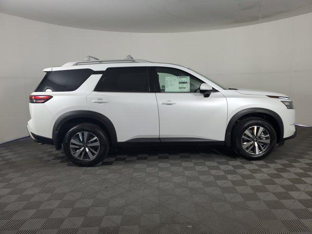 2025 Nissan Pathfinder SL FWD