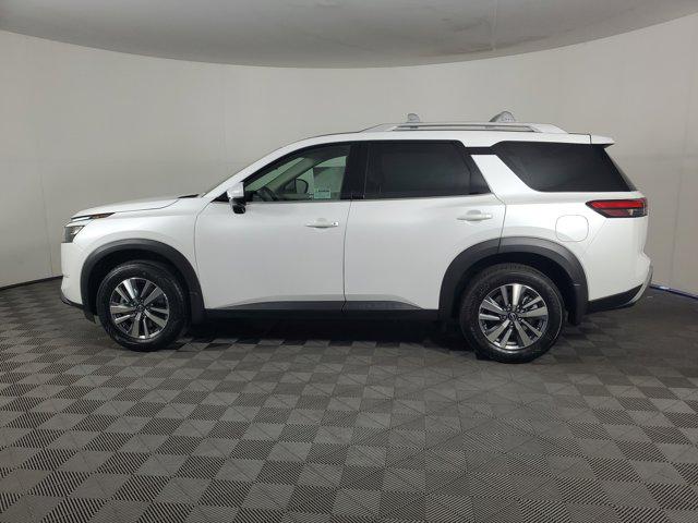 2025 Nissan Pathfinder SL FWD