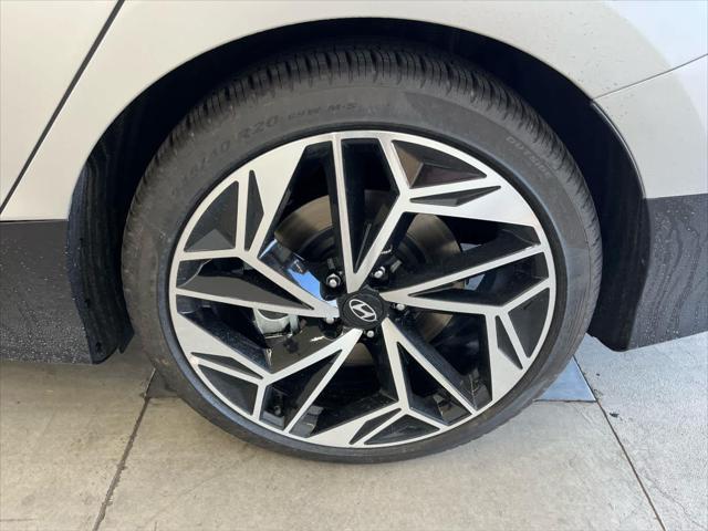 2025 Hyundai IONIQ 6 SEL