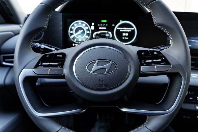 2025 Hyundai Elantra Hybrid SEL Sport