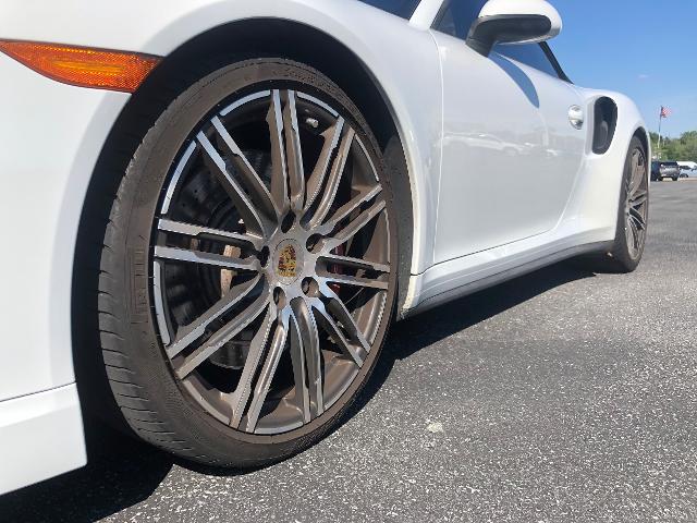 2015 Porsche 911 Turbo S