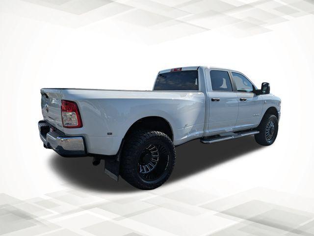 2024 RAM 3500 Big Horn Crew Cab 4x4 8 Box 2024 RAM 3500 Big Horn Crew Cab 4x4 8 Box