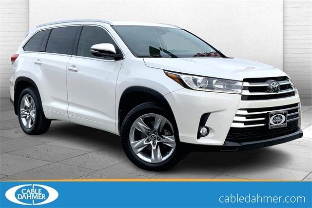 2017 Toyota Highlander Limited