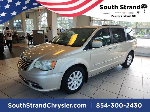 2014 Chrysler Town and Country Touring