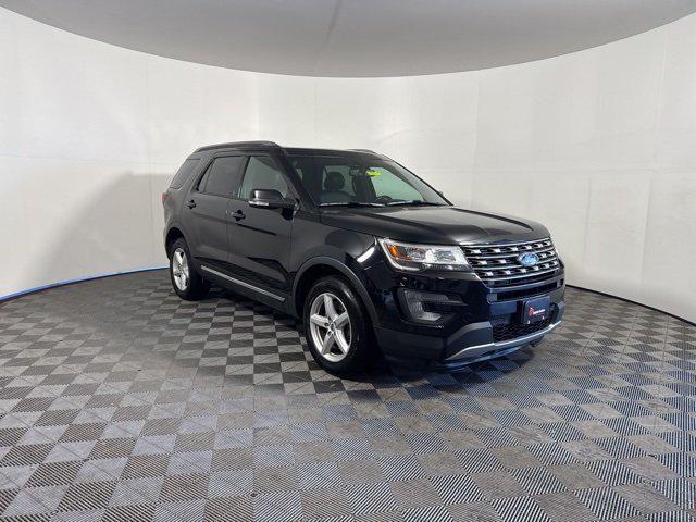 2017 Ford Explorer XLT 2017 Ford Explorer XLT