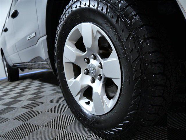 2019 RAM 1500 Big Horn/Lone Star Crew Cab 4x4 64 Box 2019 RAM 1500 Big Horn/Lone Star Crew Cab 4x4 64 Box