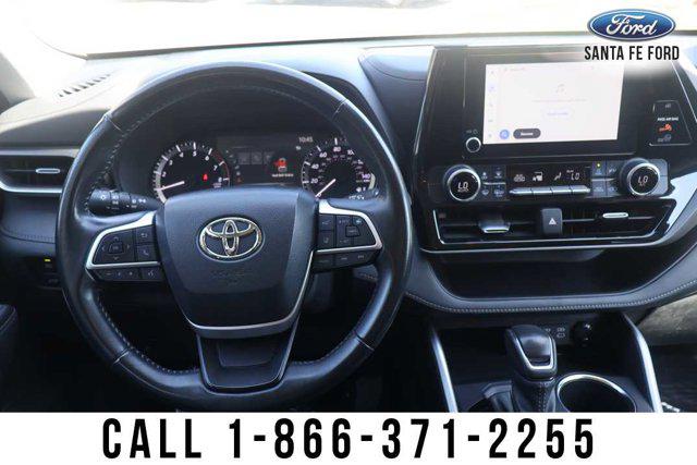 2023 Toyota Highlander Platinum