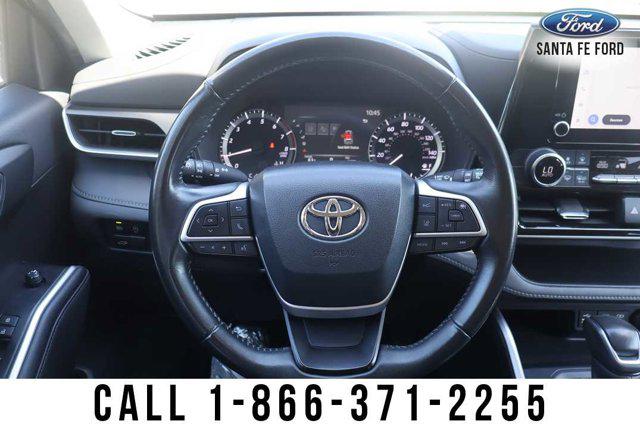 2023 Toyota Highlander Platinum