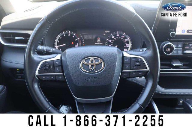 2023 Toyota Highlander Platinum