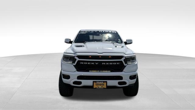 2022 RAM 1500 Laramie Crew Cab 4x4 57 Box