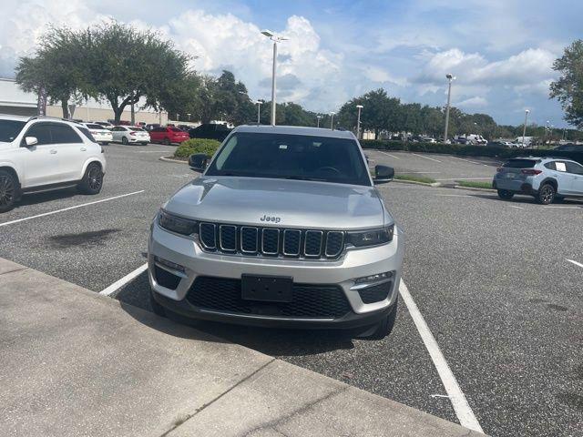 2023 Jeep Grand Cherokee Limited 4x2
