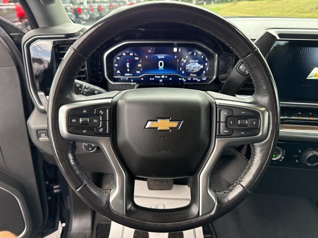 2022 Chevrolet Silverado 1500 4WD Crew Cab Short Bed LT with 2FL