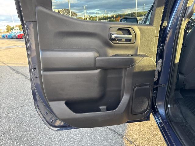 2021 Chevrolet Silverado 1500 4WD Crew Cab Short Bed LT