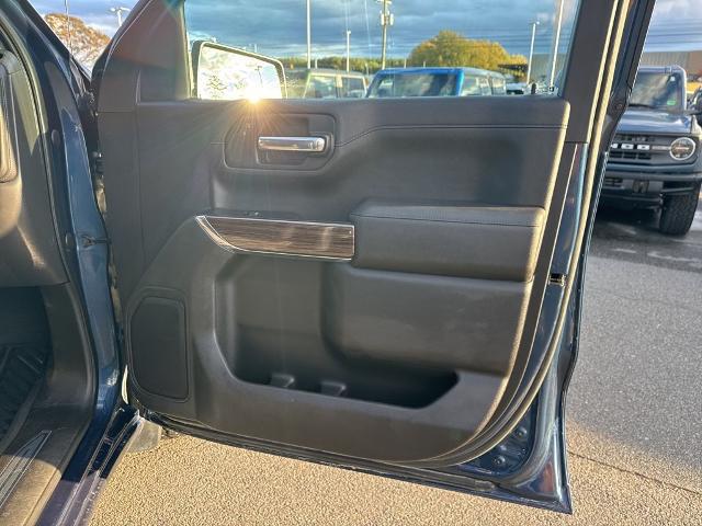 2021 Chevrolet Silverado 1500 4WD Crew Cab Short Bed LT