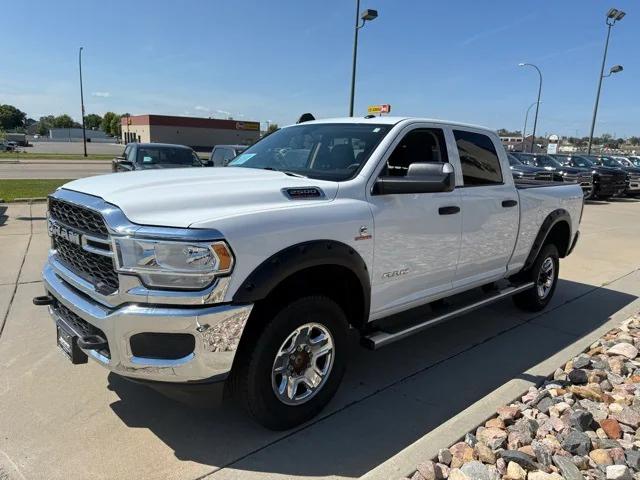 2019 RAM 2500 Tradesman Crew Cab 4x4 64 Box 2019 RAM 2500 Tradesman Crew Cab 4x4 64 Box