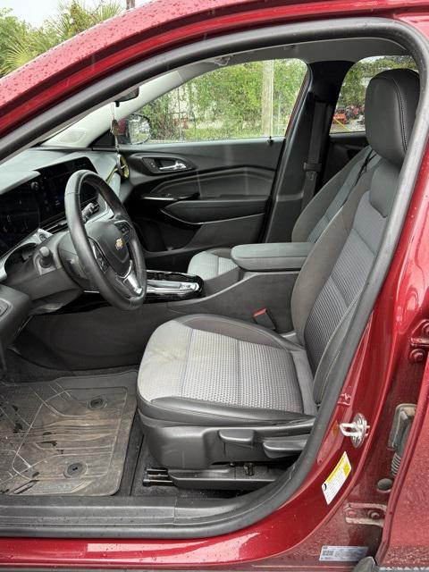 2024 Chevrolet Trax FWD LT