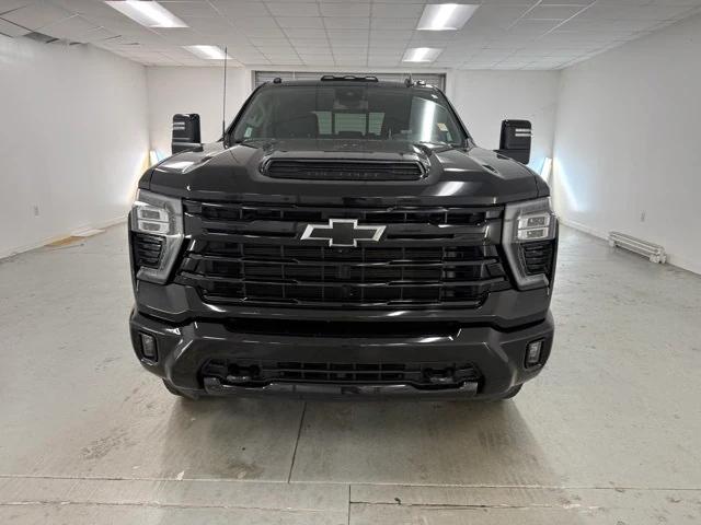 2024 Chevrolet Silverado 2500HD 4WD Crew Cab Long Bed LT