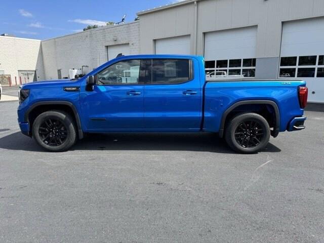 2022 GMC Sierra 1500 4WD Crew Cab Short Box Elevation with 3SB