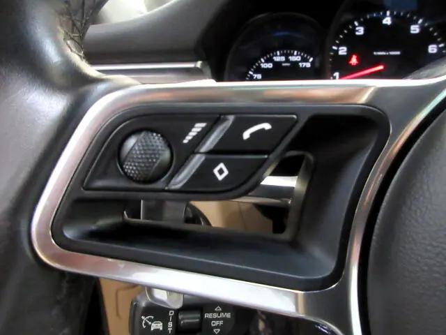 2019 Porsche Macan Standard
