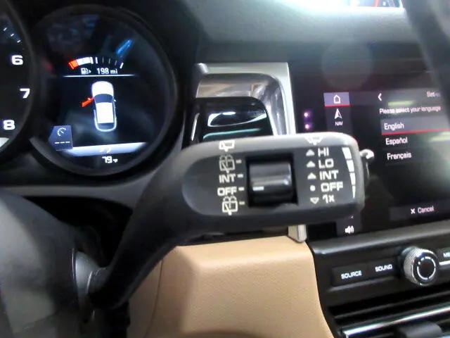 2019 Porsche Macan Standard