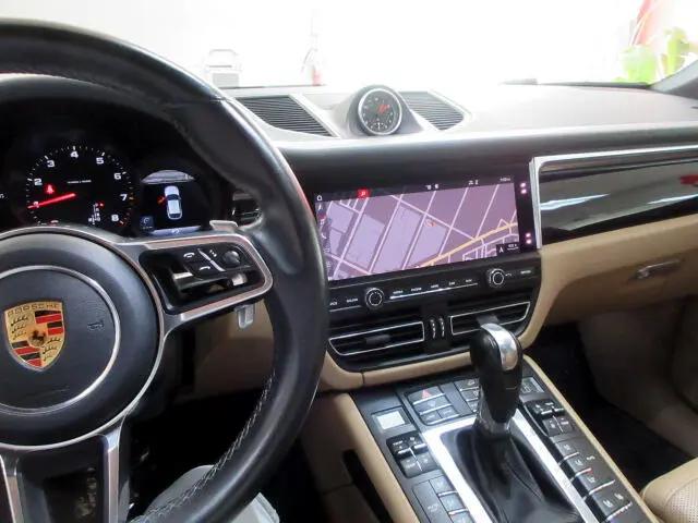 2019 Porsche Macan Standard