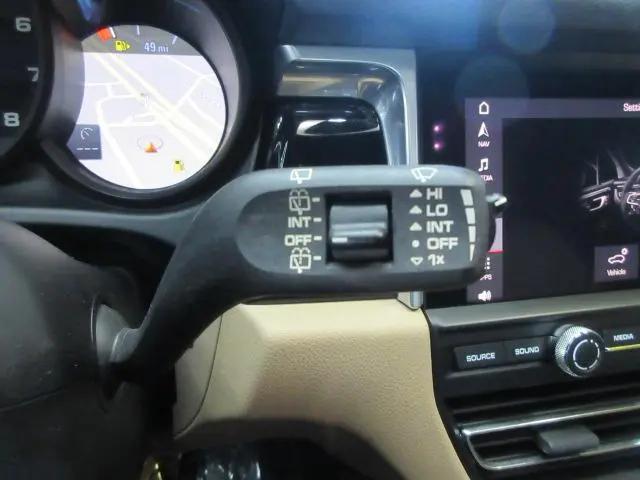 2019 Porsche Macan Standard