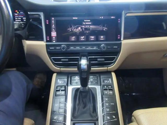 2019 Porsche Macan Standard