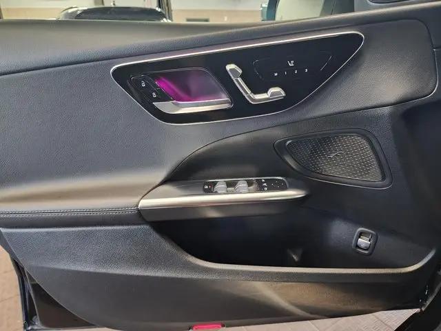 2025 Mercedes-Benz C-CLASS C 300 C 300