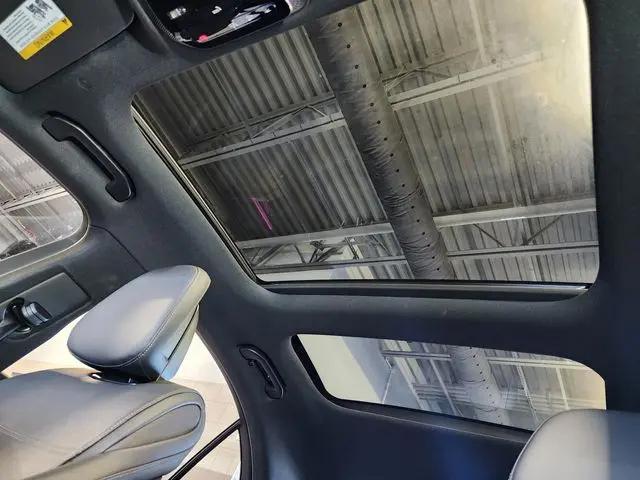 2025 Mercedes-Benz C-CLASS C 300 C 300