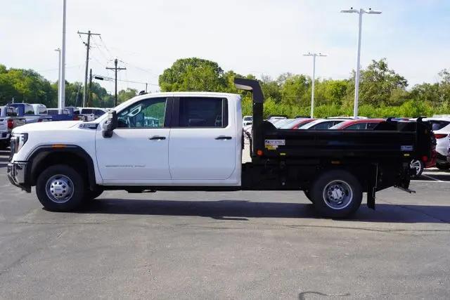 2025 GMC Sierra 3500HD Pro
