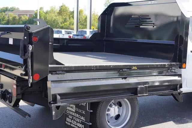 2025 GMC Sierra 3500HD Pro