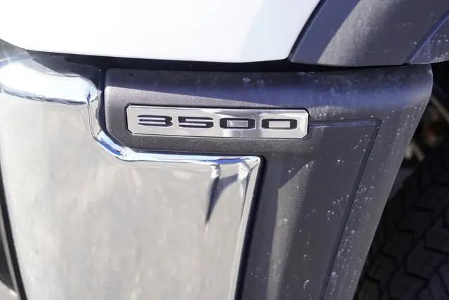 2025 GMC Sierra 3500HD Pro