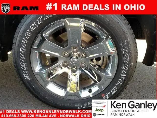 2025 Ram 1500 Big Horn Crew Cab 4x4 5'7" Box