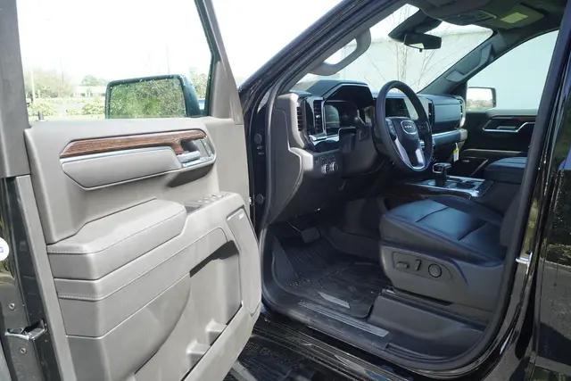 2026 GMC Sierra 1500 Crew Cab, Short Bed, Elevation, 4WD
