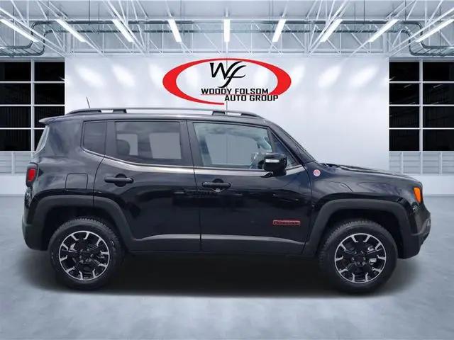 2023 Jeep Renegade Trailhawk 4x4