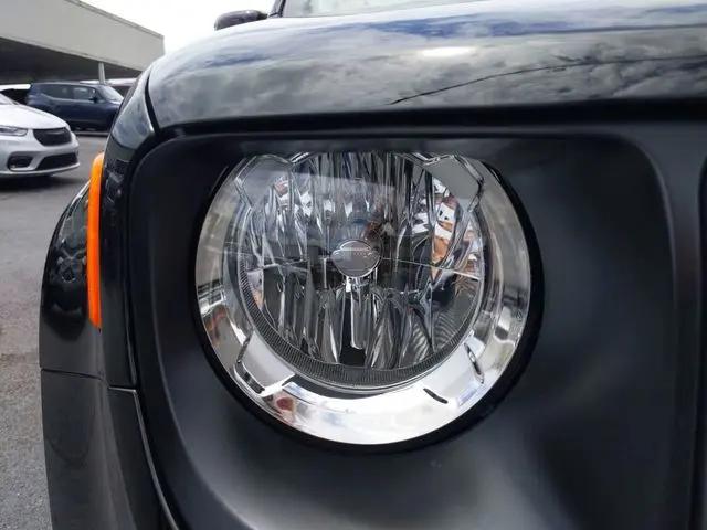 2023 Jeep Renegade Trailhawk 4x4