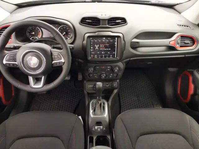 2023 Jeep Renegade Trailhawk 4x4