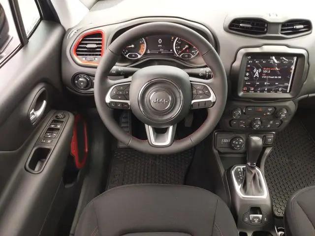 2023 Jeep Renegade Trailhawk 4x4